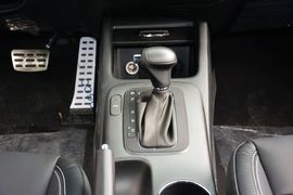 2014款起亚速迈1.6T豪华版