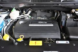 2013款奇瑞瑞虎精英版1.6L手动贺岁版DVVT