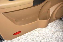 2013款奇瑞瑞虎精英版1.6L手动贺岁版DVVT