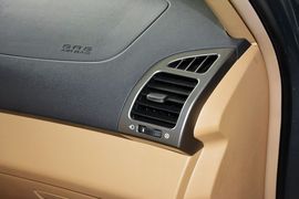 2013款奇瑞瑞虎精英版1.6L手动贺岁版DVVT