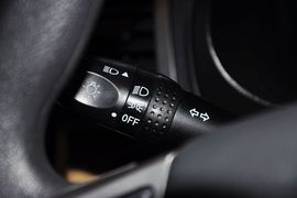 2013款奇瑞瑞虎精英版1.6L手动贺岁版DVVT