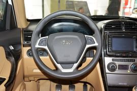 2013款奇瑞瑞虎精英版1.6L手动贺岁版DVVT