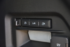 2020款福特探险者