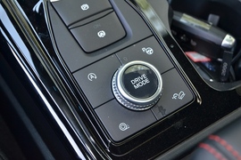 2020款福特探险者