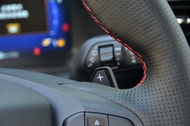 2020款福特探险者