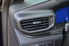 2020款福特探险者