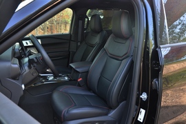 2020款福特探险者