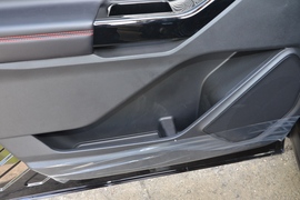 2020款福特探险者