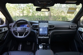 2020款福特探险者