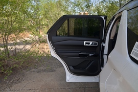 2020款福特探险者