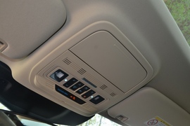 2020款福特探险者