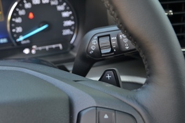 2020款福特探险者