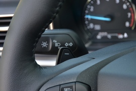 2020款福特探险者