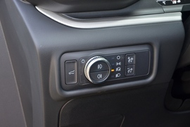 2020款福特探险者