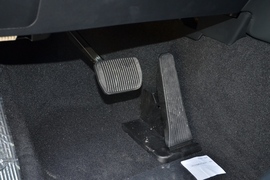 2020款福特探险者