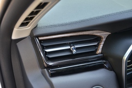 2020款福特领界S