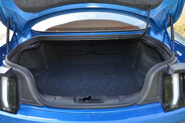 2020款福特Mustang