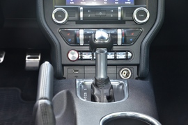 2020款福特Mustang