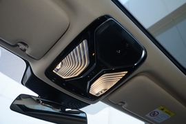2019款宝马740Li