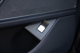2019款宝马740Li