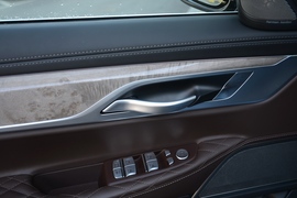 2019款宝马740Li