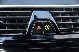 2021款宝马530Li