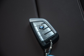 2021款宝马530Li