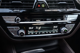 2021款宝马530Li