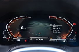 2021款宝马325i