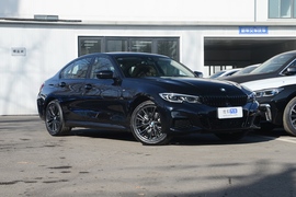 2021款宝马325i
