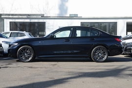 2021款宝马325i
