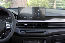 2021款吉利远景X3