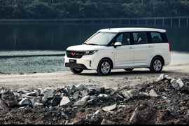 2021款五菱宏光PLUS