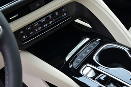 上汽通用别克昂科威PLUS艾维亚