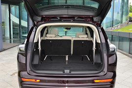 上汽通用别克昂科威PLUS艾维亚