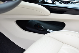 上汽通用别克昂科威PLUS艾维亚