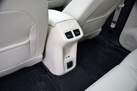 上汽通用别克昂科威PLUS艾维亚