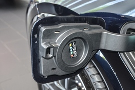 2021款宝马X5新能源