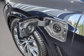 2021款宝马X5新能源