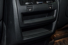 2021款宝马X5新能源