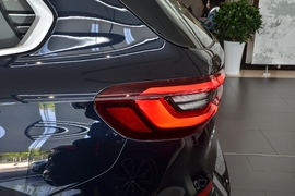 2021款宝马X5新能源