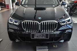 2021款宝马X5新能源