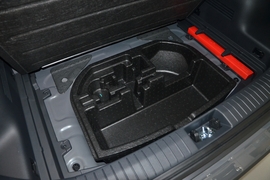 2020款现代昂希诺纯电动