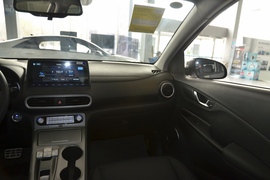 2020款现代昂希诺纯电动