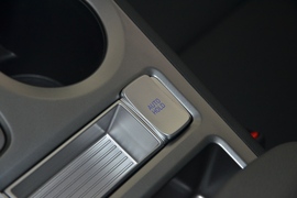 2020款现代昂希诺纯电动