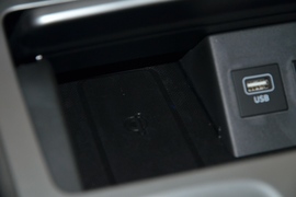 2020款现代昂希诺纯电动