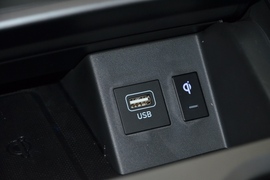 2020款现代昂希诺纯电动