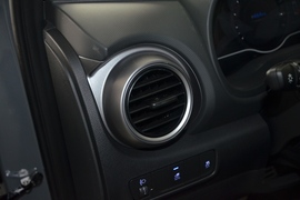 2020款现代昂希诺纯电动