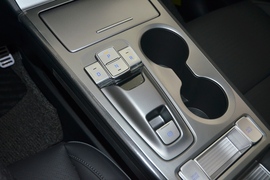 2020款现代昂希诺纯电动