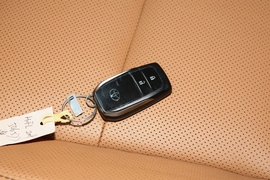 2021款丰田汉兰达